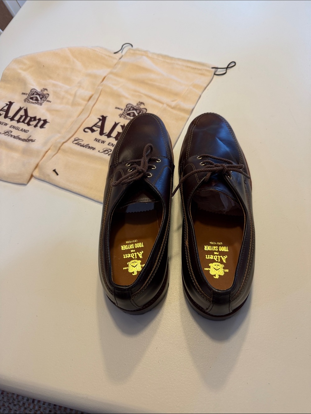 Alden Moc Toe Rich Brown Leather Blucher Shoes Sz 11.  Box49